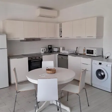 Belamandil Garden ,family Holidays ,caminho Do Torrejao Holiday home