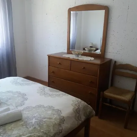 Dom wakacyjny Belamandil Garden ,family Holidays ,caminho Do Torrejao