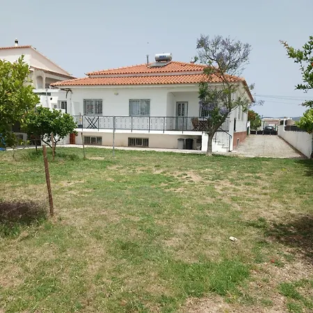 Belamandil Garden ,family Holidays ,caminho Do Torrejao בית נופש Olhão